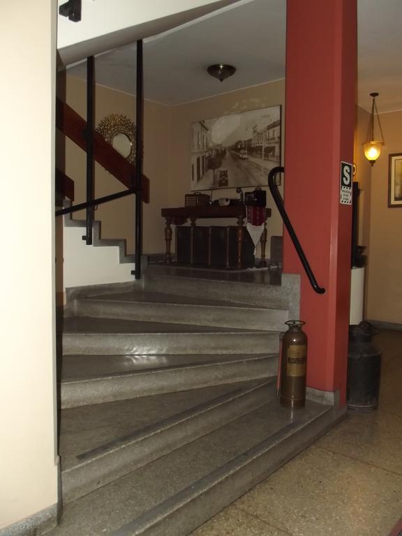 Hostal Gemina Lima Exterior photo