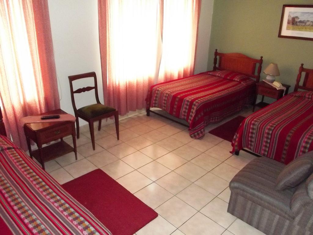 Hostal Gemina Lima Exterior photo